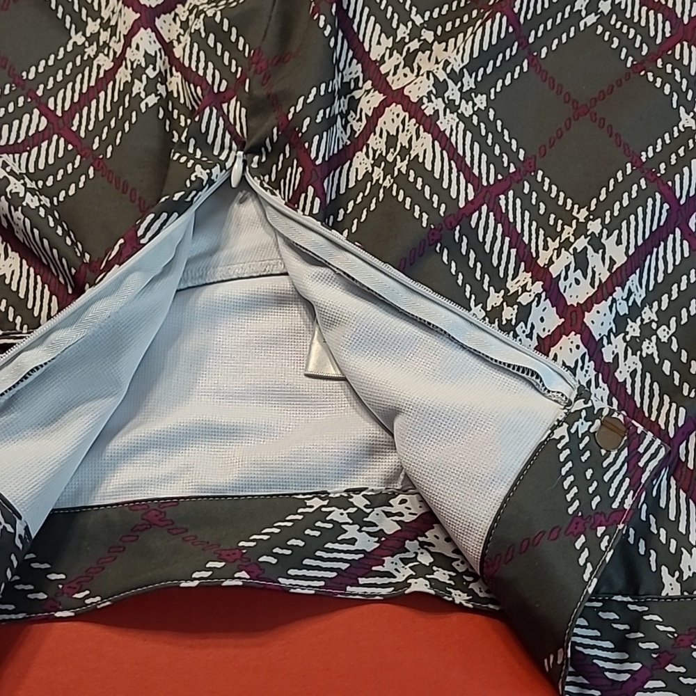GORDON COOPER GOLF Plaid Gray and Red Women's Skirt SIZE 12 - Picture 11 of 12